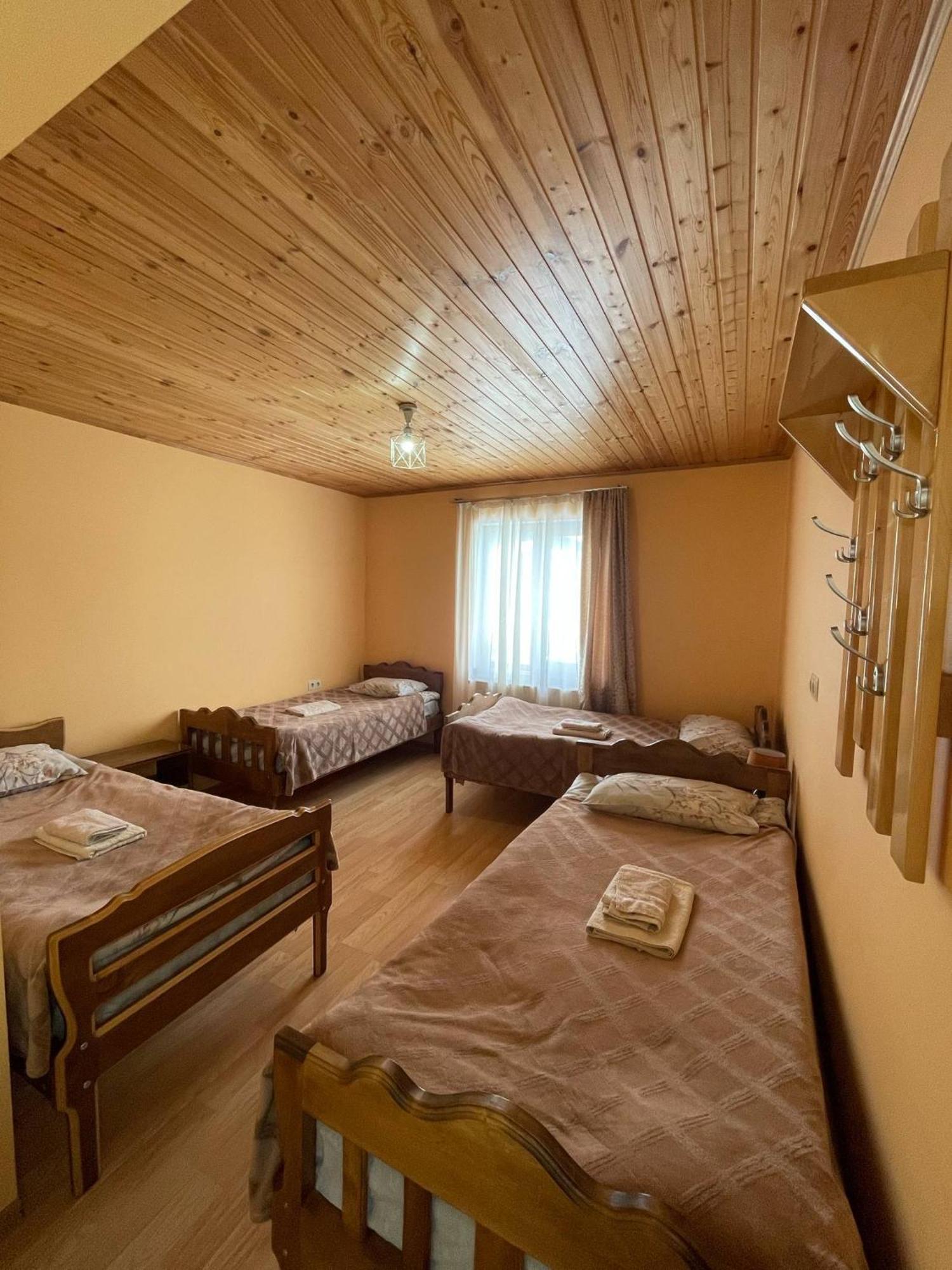 Guest House Victor Zhabeshi 외부 사진